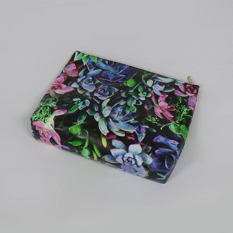 TYP041 Floral Print Tyvek Bag