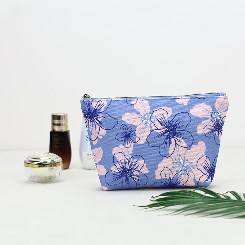 Essential Pouch Cosmetic Bag Recycled PET - CBR182