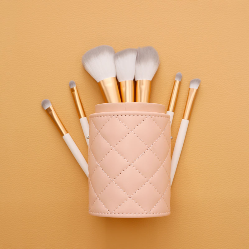 Essential Pouch Brush Bag Recycled PU - BRP022