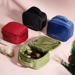 Small Pouch Makeup Case Recycled Velvet - CBR229