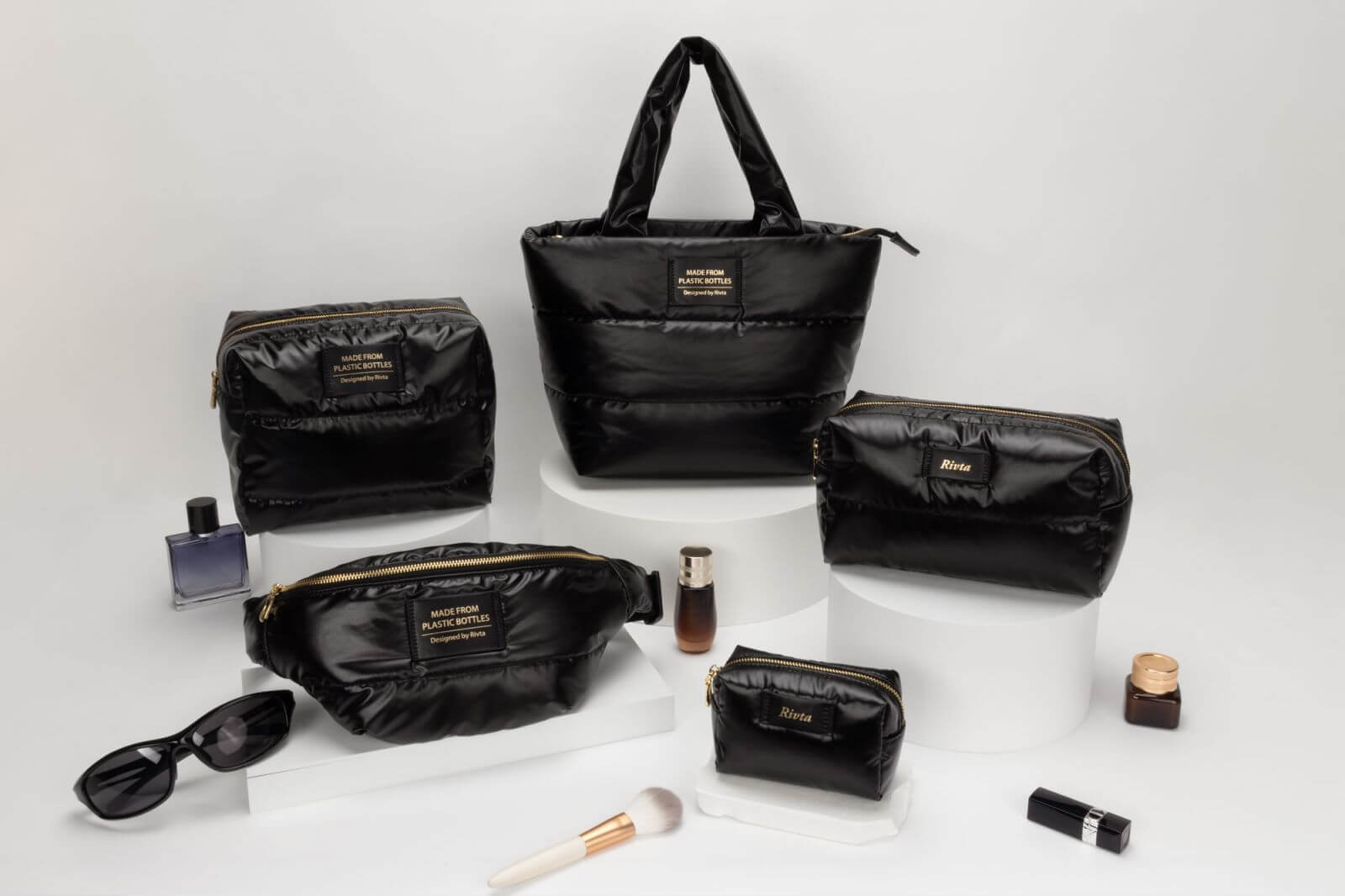 The Ultimate Guide to Choosing a Cosmetic Bag: Your Makeup's Perfect Home