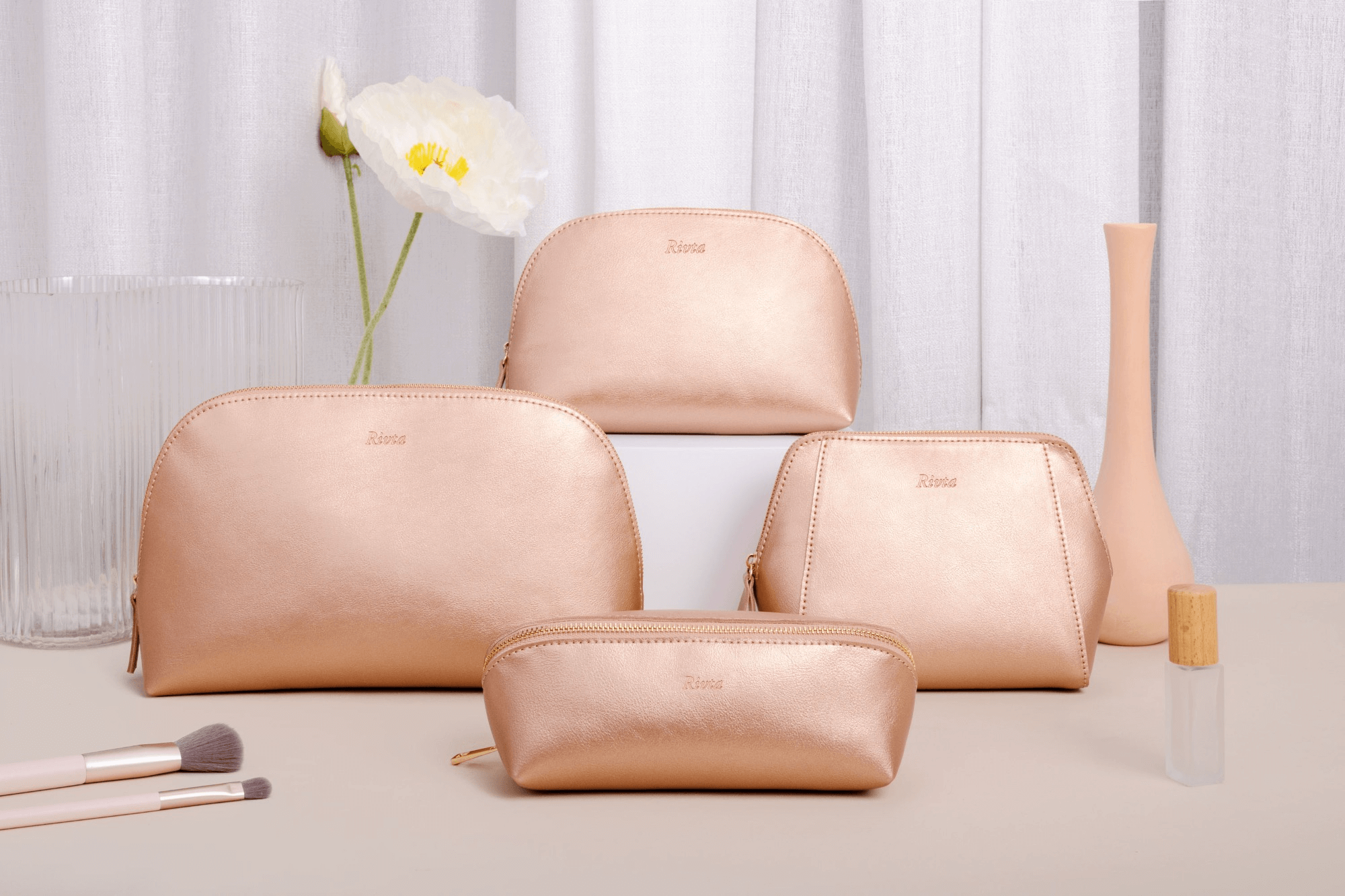 Custom Makeup Bags for Your Brand: A Guide to Materials, Logos, and MOQs?